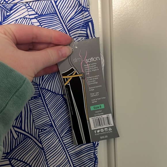 Slim Sation Walking Shorts size 8 new - Picture 3 of 5